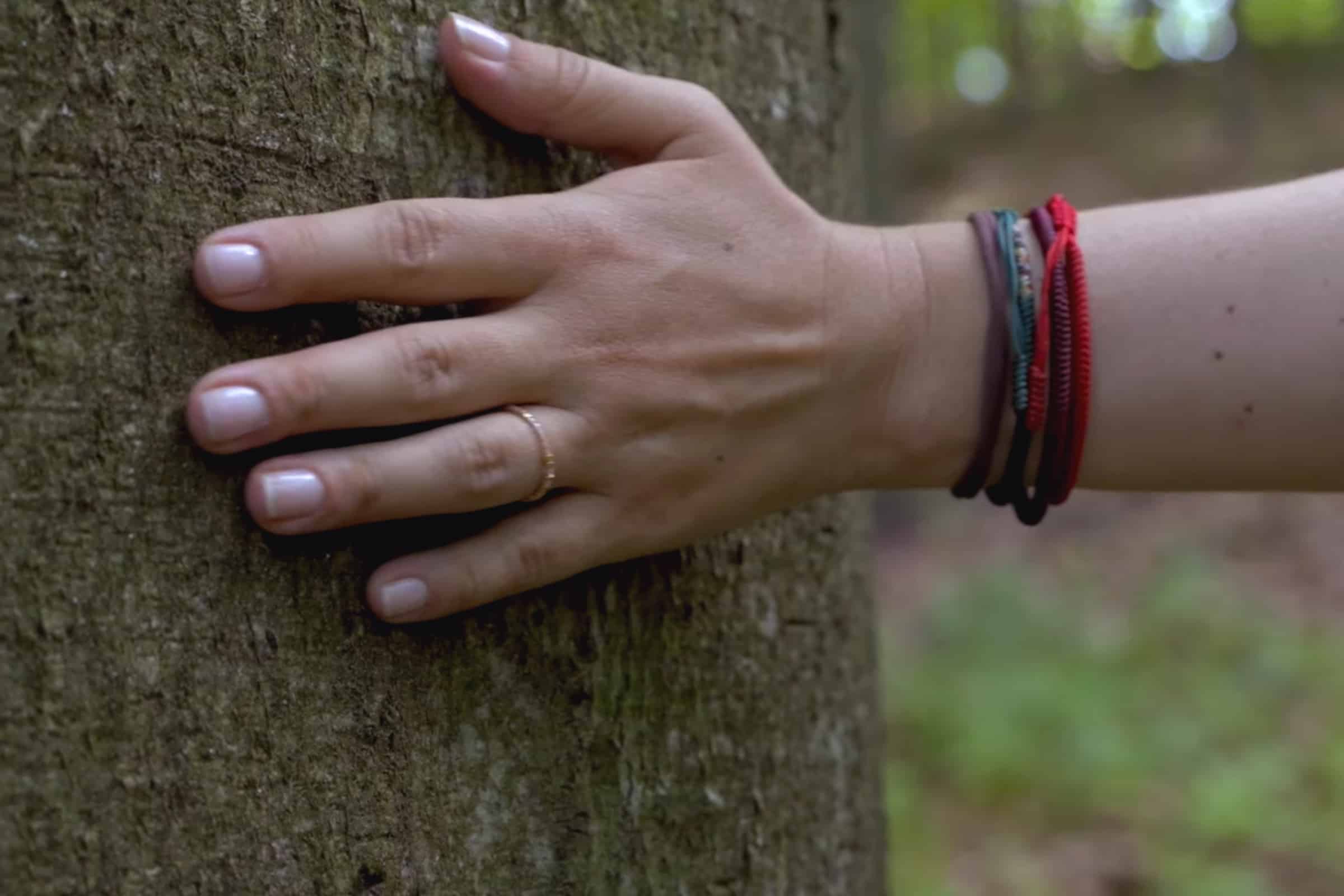 Karin-Hand(c)WWF Georg im Interview