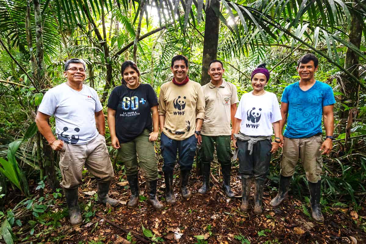 WWF Mitarbeiter*innen bei Jaguar Monitoring