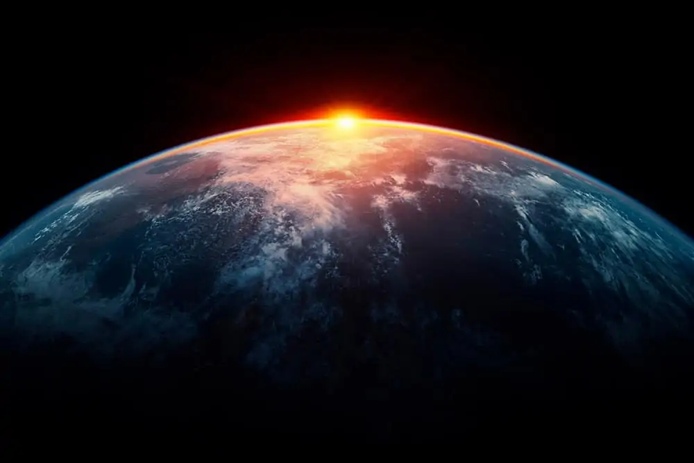 Unser Planet ist an seinen Grenzen sonne-ist-im-weltall-über-der-erde-zu-sehen-wwf-overshoot-day-2017