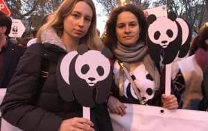 Jenny Bauderer und Lisa Plattner vom WWF Österreich auf der Klimakonferenz in Madrid, © by WWF