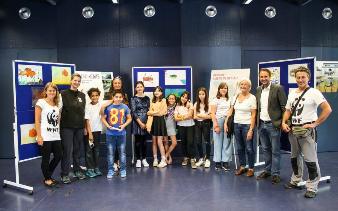 „Achtung – Aliens in der Au!“. WWF Österreich und Innsbrucker Alpenzoo eröffnen neue Ausstellung