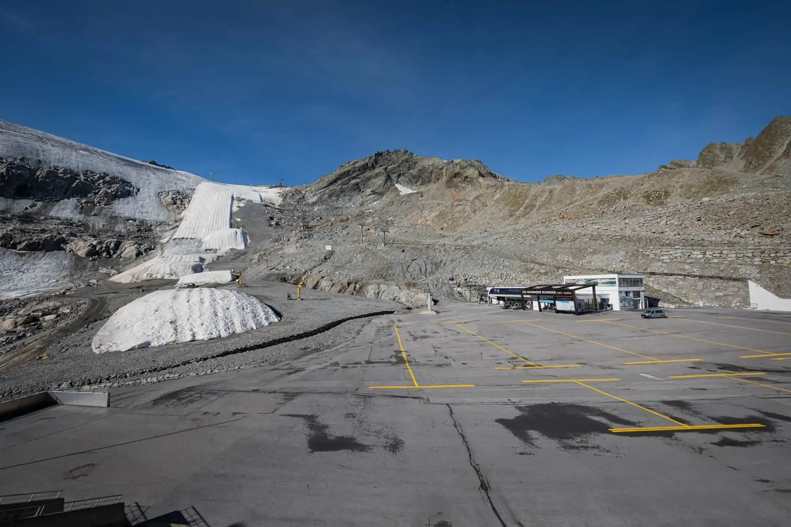 Gletscher Arena Sölden, September 2020, © by © Christian Lendl Gletscher Arena Sölden, September 2020, © by © Christian Lendl