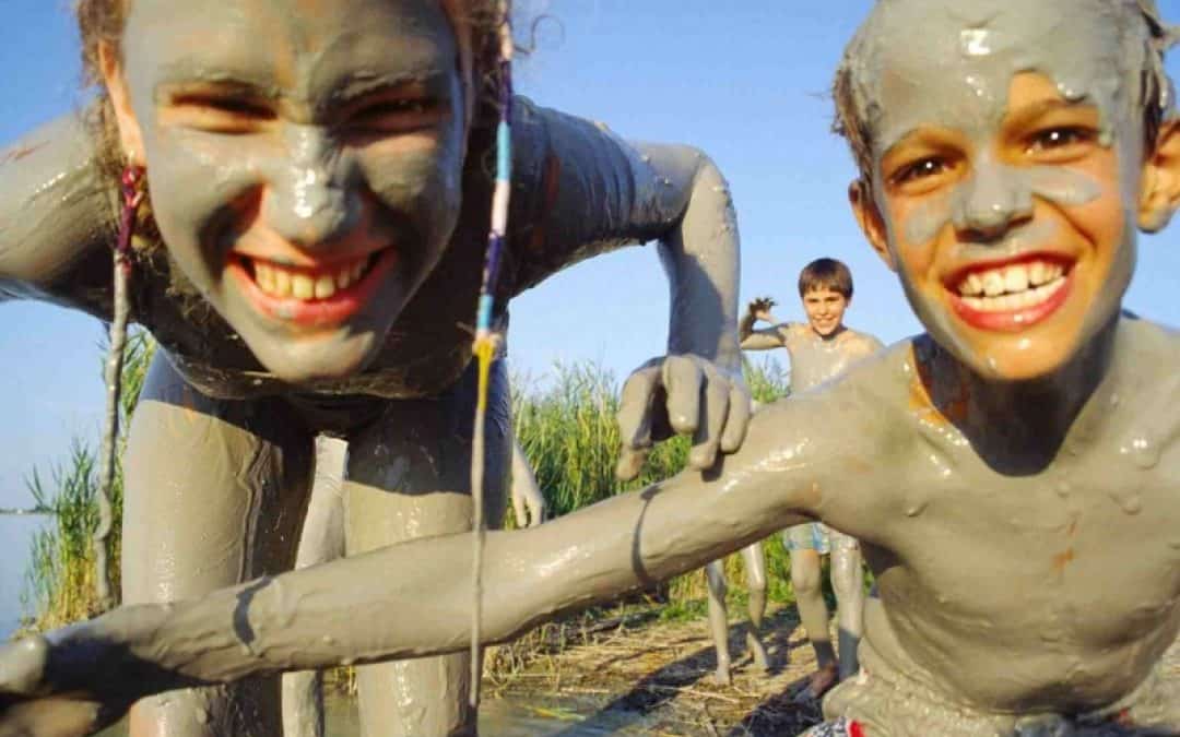 Kids und SchülerInnen präsentieren das neue Freizeit- und Schulangebot des WWF