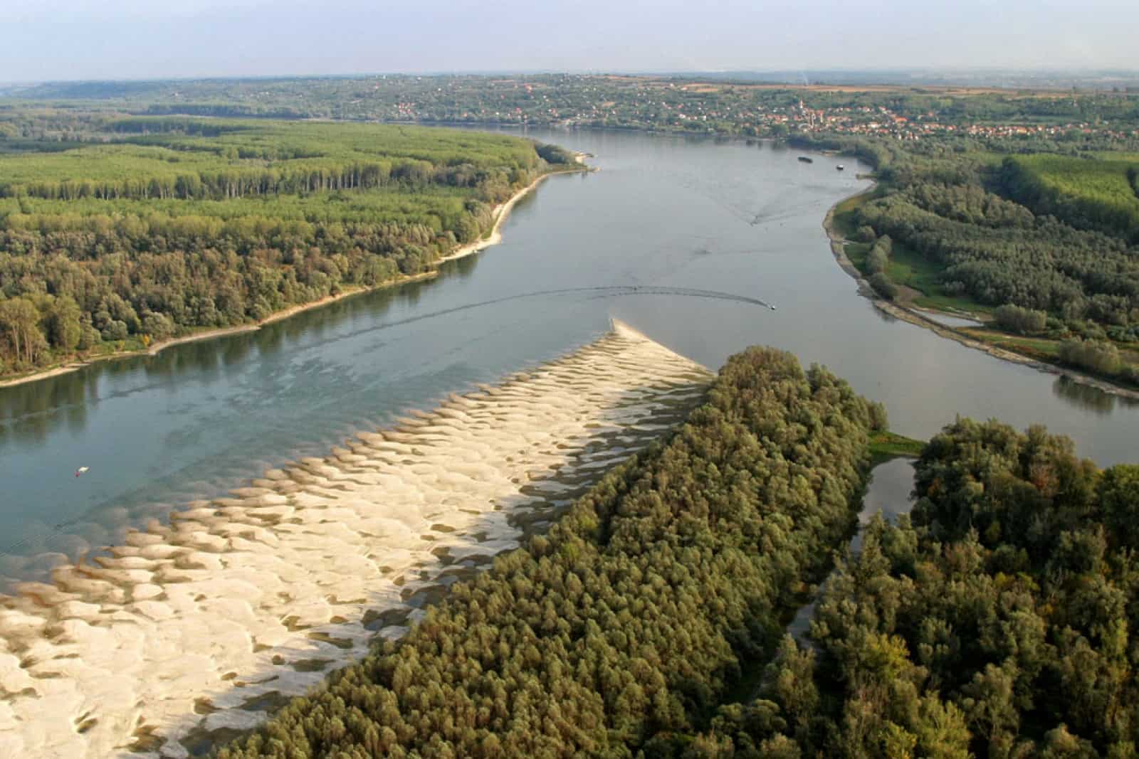Danube-Drava confluence in Croatia_Web Resolution © Mario Romulic.jpg