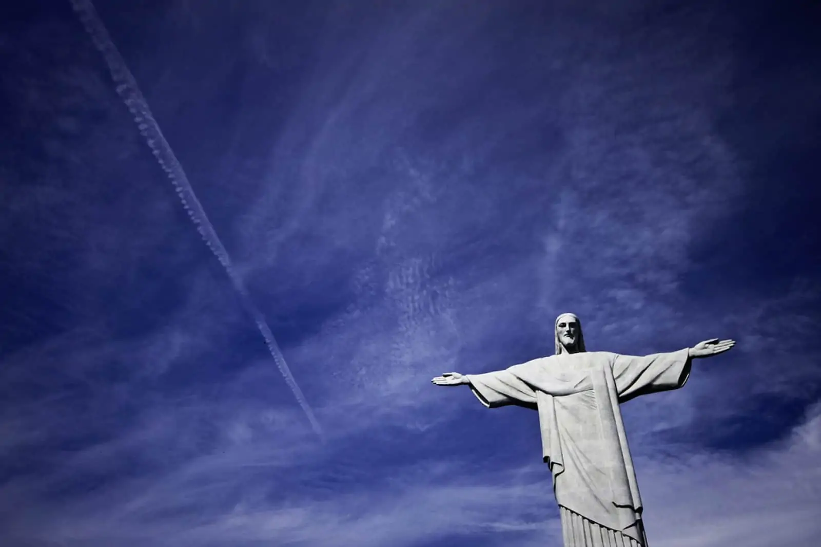 Statue Christ The Redeemer, Rio De Jeneiro, Brazil, © by Anand Gopal WWF-Canon Statue Christ The Redeemer, Rio De Jeneiro, Brazil, © by Anand Gopal WWF-Canon