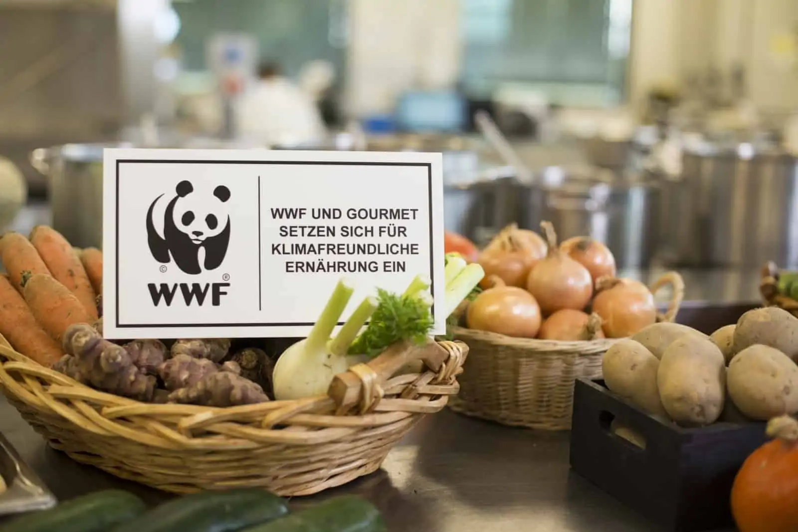Gemüse mit Kampagnenlogo WWF und GOURMET, © by GOURMET Gemüse mit Kampagnenlogo WWF und GOURMET, © by GOURMET