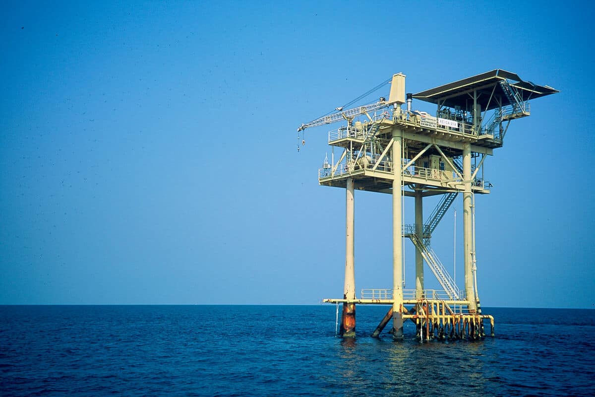 Ölplattformen. Offshore-Öl- und Gasförderung