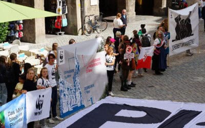 WWF: Hunderte Menschen setzen Zeichen für den Schutz des Platzertals